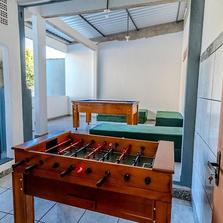 Quarto Com 2 Camas De Casal Banheiro Privado Otel Vila Velha  Dış mekan fotoğraf